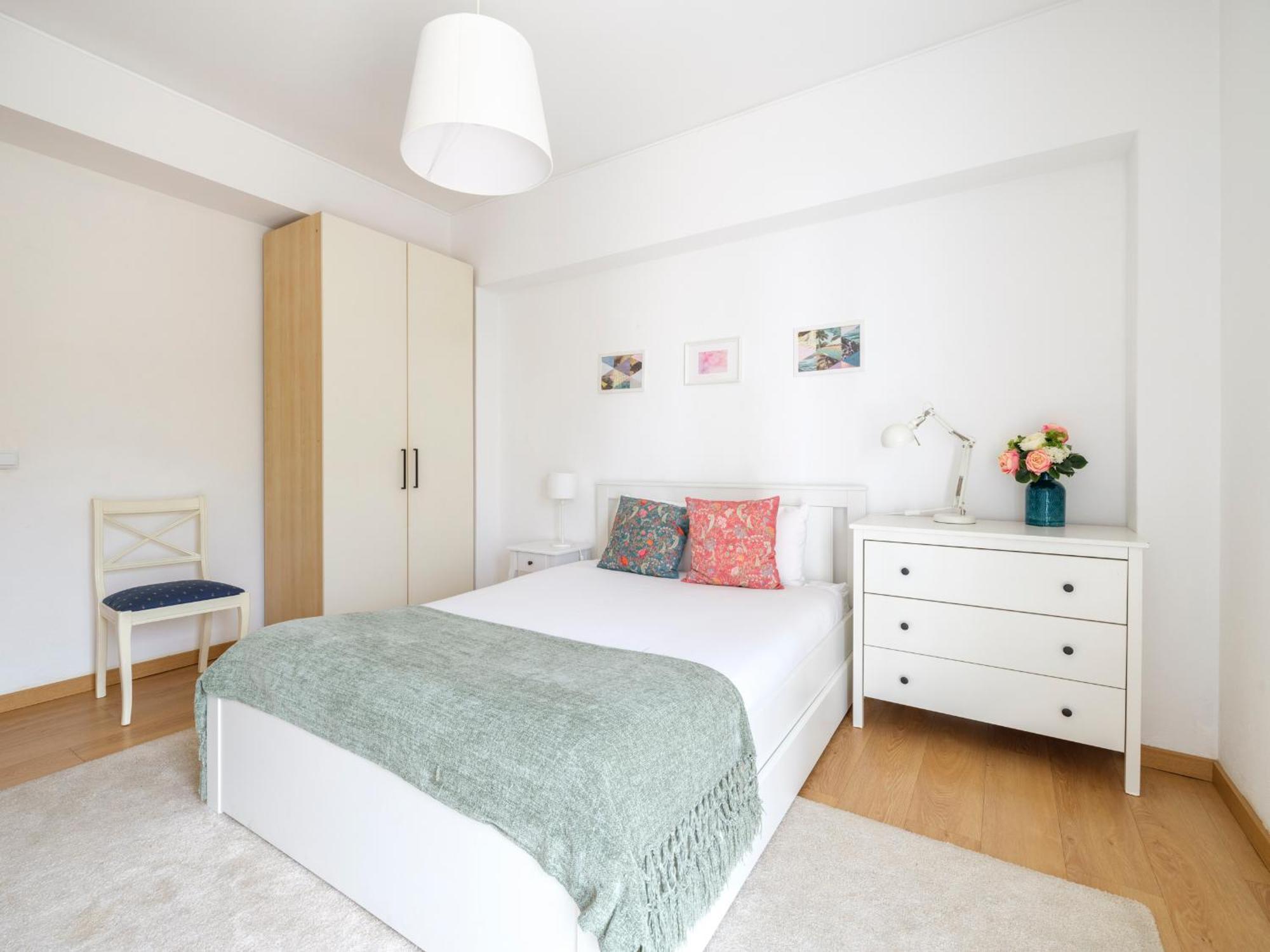 Olivais Spacious Near Airport Apartamento