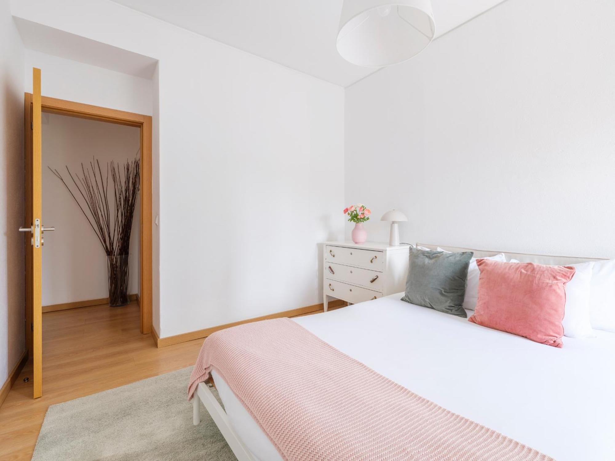 Apartamento Olivais Spacious Near Airport