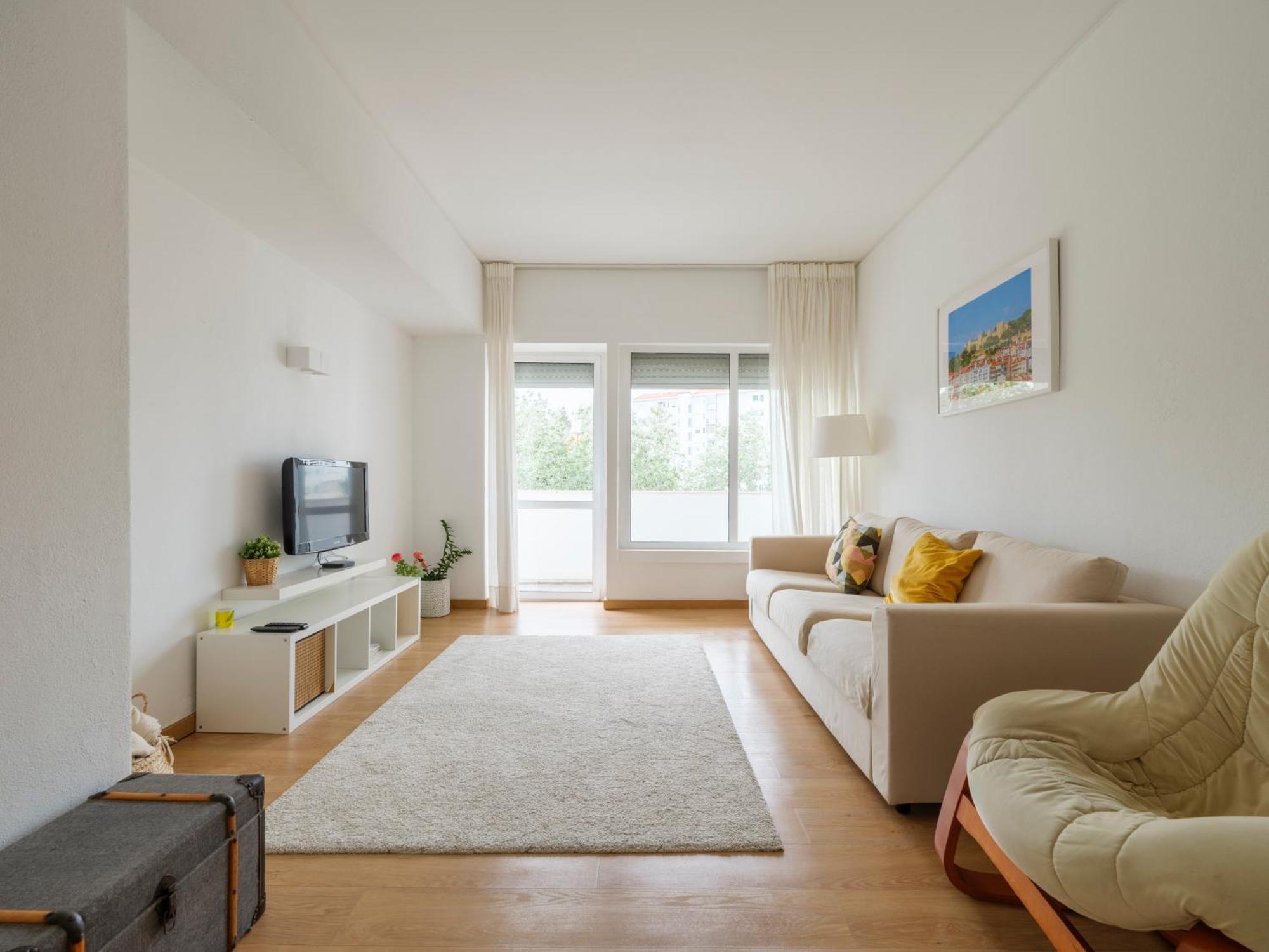 Olivais Spacious Near Airport Apartamento