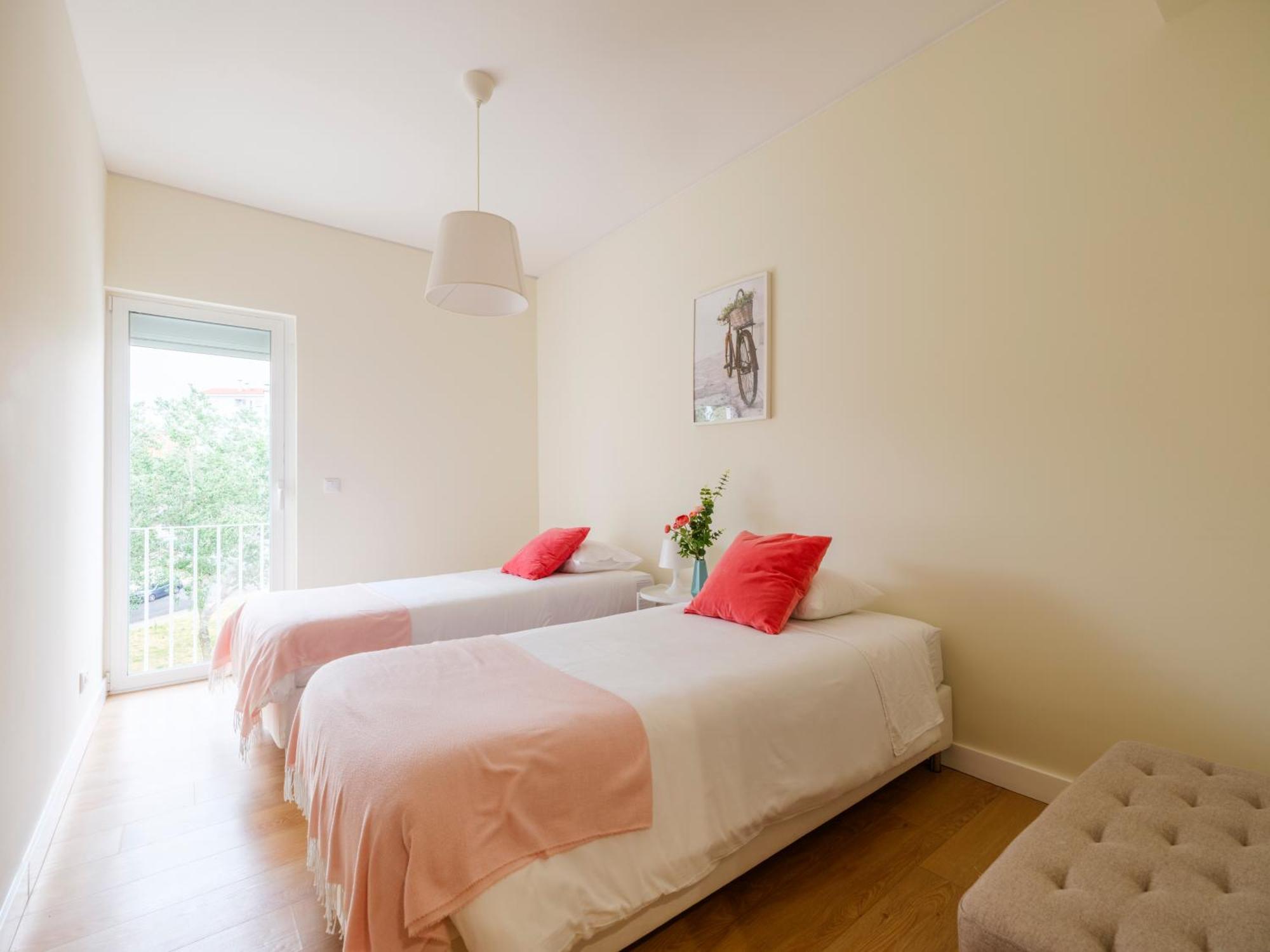 Olivais Spacious Near Airport Apartamento Lisboa